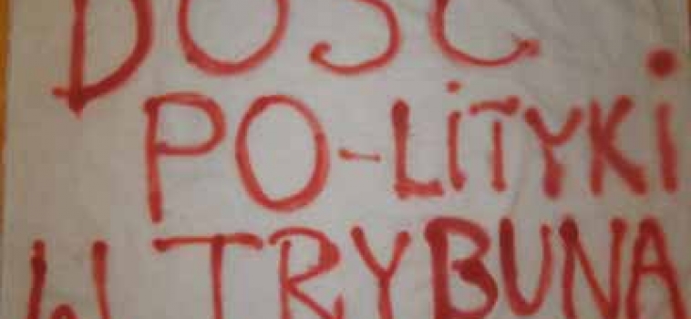 DZIŚ Środa godz.17:30 (druga relacja) Protest pod Sejmem „Sowiecki sąd do Sowieckiego Sojuza”